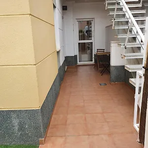 Apartamento Laguna Beach Ground Floor Bungalow, Vera